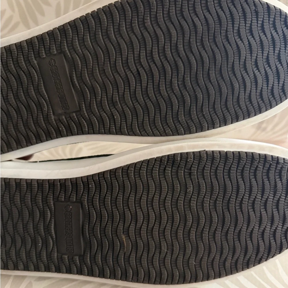 Brothers United Men’s leather slip on shoes Dark Green Size 9.5